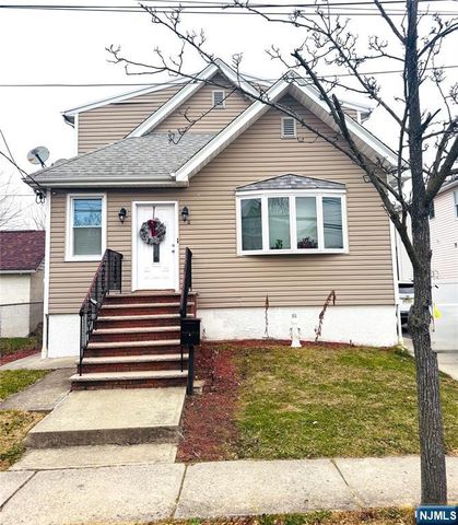 10 Anderson Avenue, Moonachie, NJ 07074