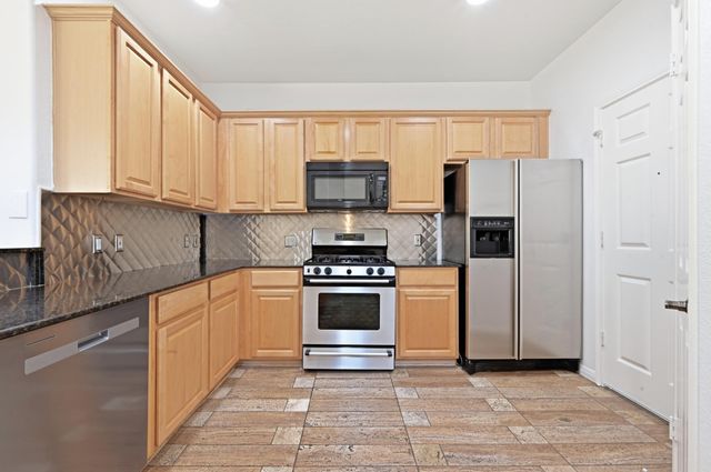 4508 Duval RD 4-401, Austin, TX 78727
