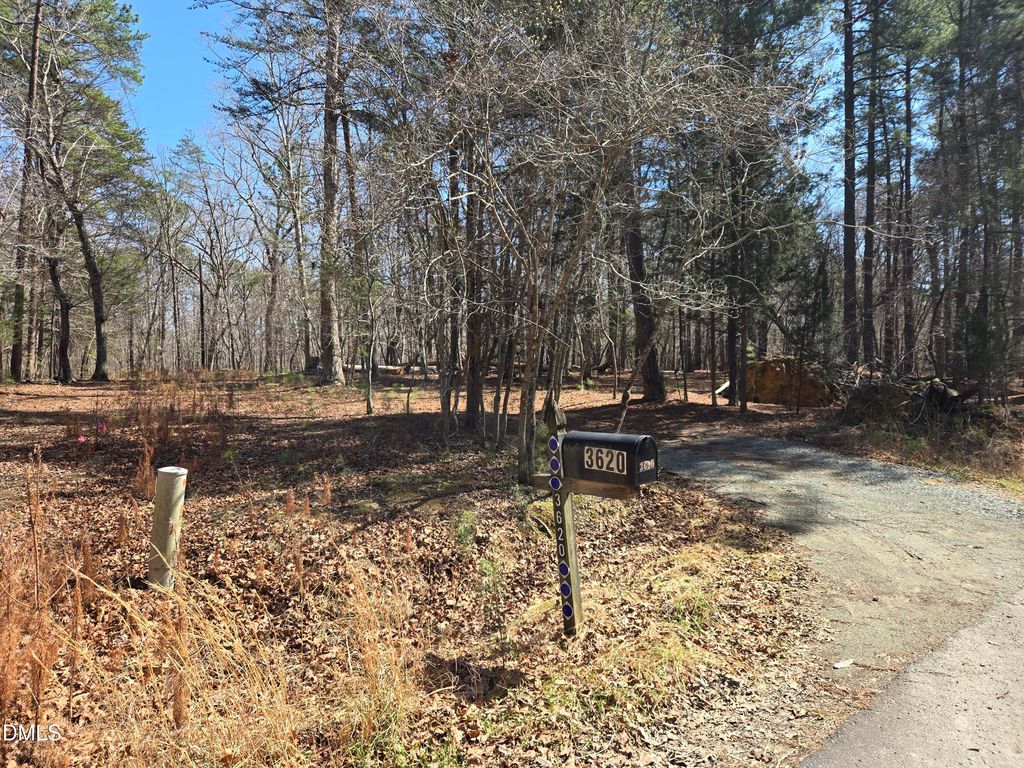 3620 Hawk Ridge Road, Chapel Hill, NC 27516