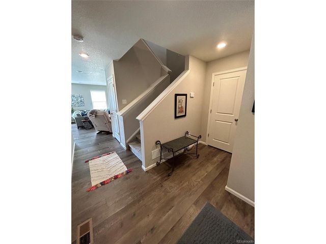 12901 Crane River Dr, Longmont, CO 80504