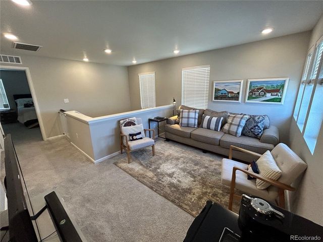 12901 Crane River Dr, Longmont, CO 80504