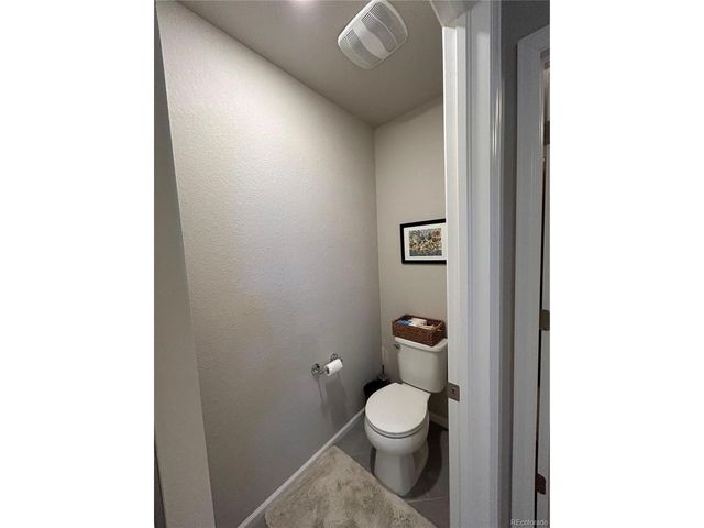 12901 Crane River Dr, Longmont, CO 80504