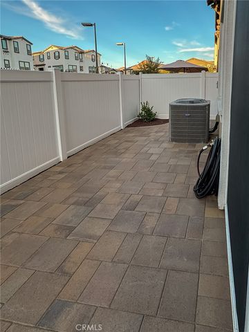 40247 Birchfield, Temecula, CA 92591
