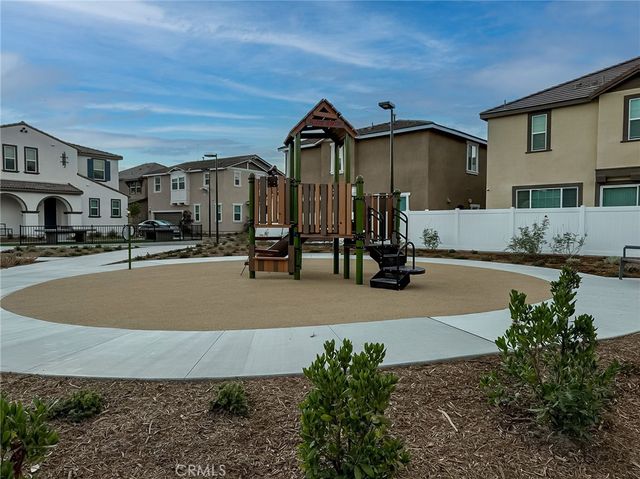 40247 Birchfield, Temecula, CA 92591