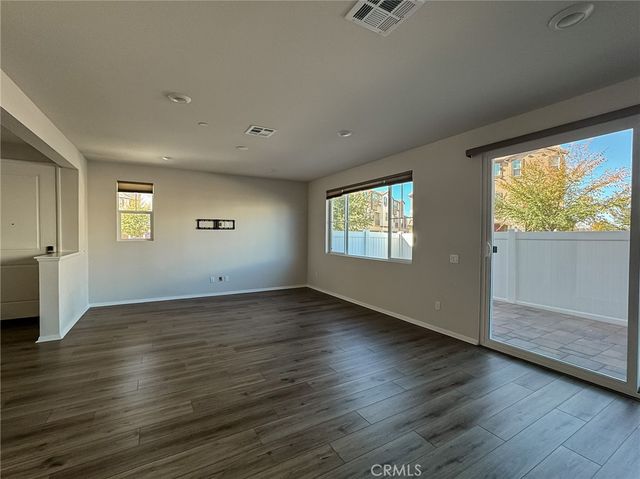 40247 Birchfield, Temecula, CA 92591