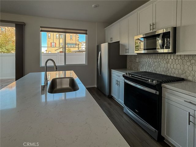 40247 Birchfield, Temecula, CA 92591
