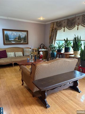 30 Harding Avenue, Dumont, NJ 07628
