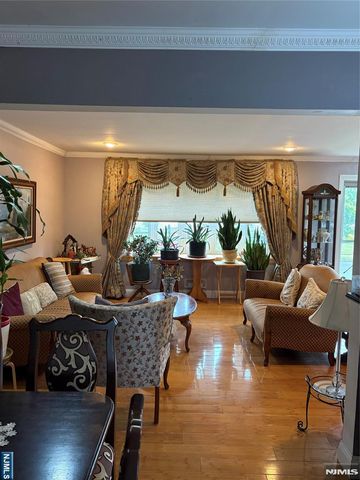 30 Harding Avenue, Dumont, NJ 07628