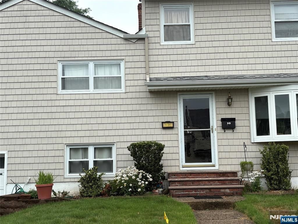 30 Harding Avenue, Dumont, NJ 07628