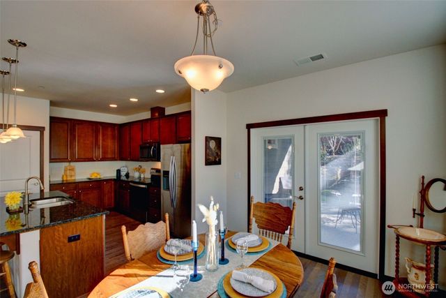 1990 Fraser Avenue, Mount Vernon, WA 98274