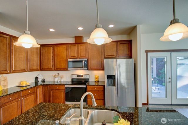 1990 Fraser Avenue, Mount Vernon, WA 98274