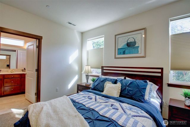 1990 Fraser Avenue, Mount Vernon, WA 98274