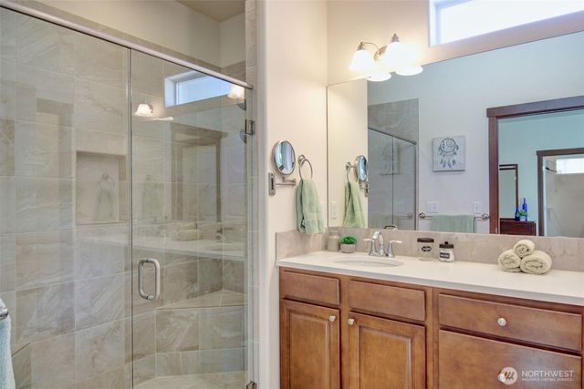 1990 Fraser Avenue, Mount Vernon, WA 98274