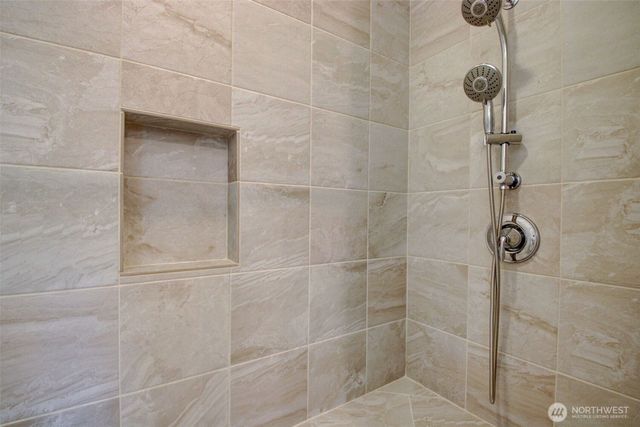 1990 Fraser Avenue, Mount Vernon, WA 98274