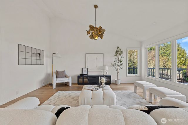 4526 164th Court NE, Redmond, WA 98052