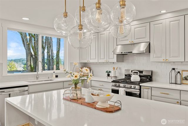 4526 164th Court NE, Redmond, WA 98052