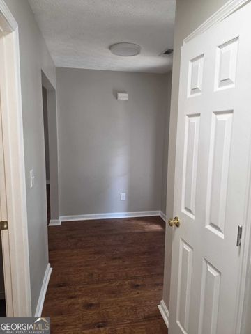 1865 Neighborhood Walk, Mcdonough, GA 30252