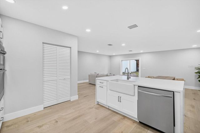 4308 W IOWA AVENUE, Tampa, FL 33616