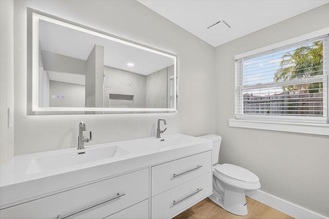 4308 W IOWA AVENUE, Tampa, FL 33616