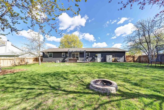 2658 GREENBRIER ROAD, Green Bay, WI 54311