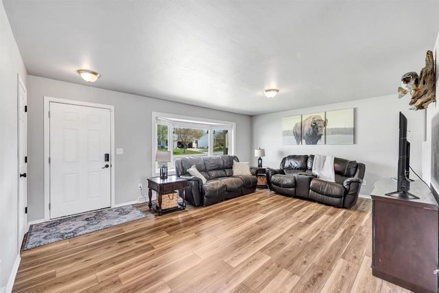 2658 GREENBRIER ROAD, Green Bay, WI 54311