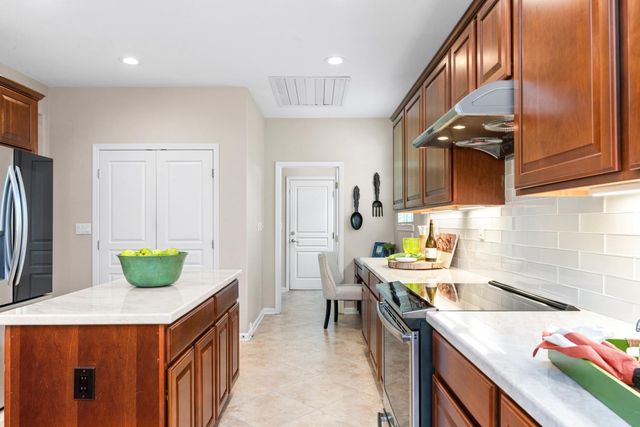 2306 Longspur Loop, Lincoln, CA 95648