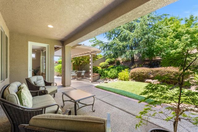 2306 Longspur Loop, Lincoln, CA 95648