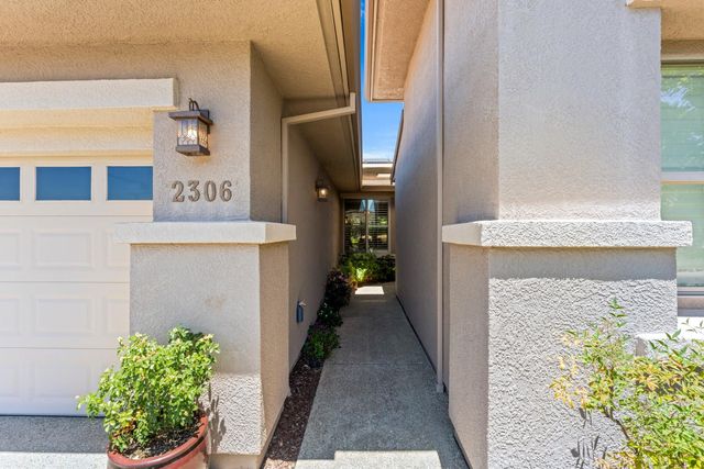 2306 Longspur Loop, Lincoln, CA 95648