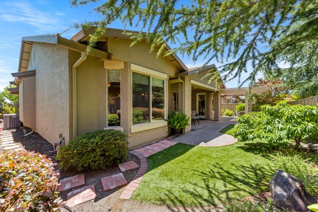 2306 Longspur Loop, Lincoln, CA 95648