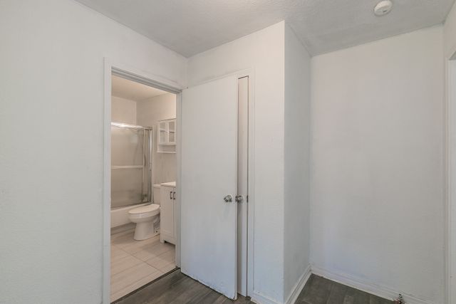 1927 Yale Street, River Oaks, TX 76114