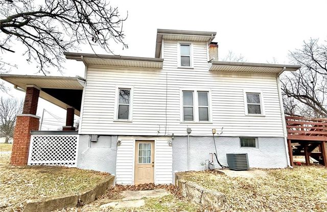 115 W 9th Street, Maryville, MO 64468