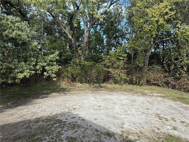 115 W 9th Street, Maryville, MO 64468