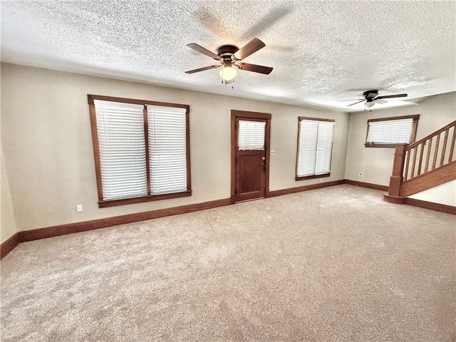 115 W 9th Street, Maryville, MO 64468