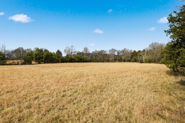 9643 Midland Rd, Bell Buckle, TN 37020