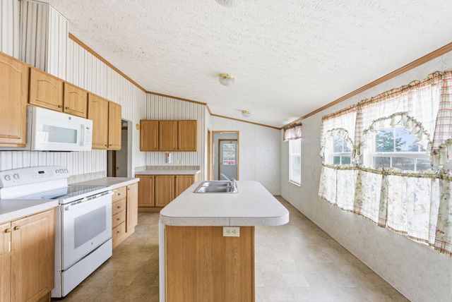 9643 Midland Rd, Bell Buckle, TN 37020