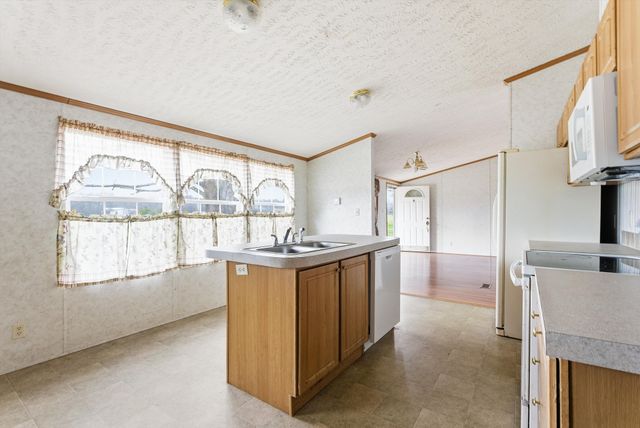 9643 Midland Rd, Bell Buckle, TN 37020