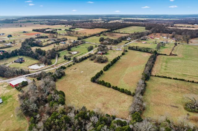 9643 Midland Rd, Bell Buckle, TN 37020