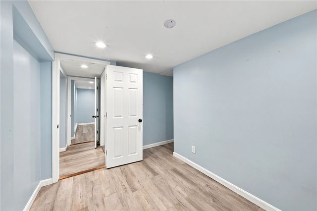 37 Old Oak Avenue, Cranston, RI 02910