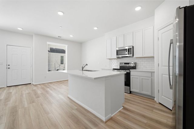 500 Municipal DR 302, Leander, TX 78641