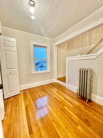 125 Wilmington Ave, Boston, MA 02124