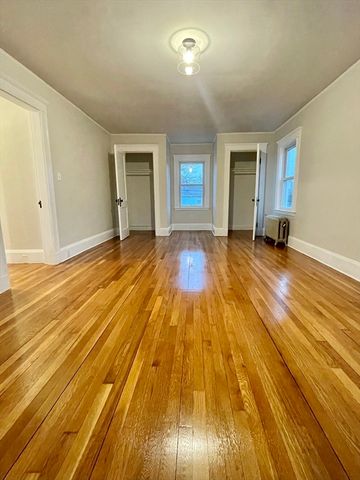 125 Wilmington Ave, Boston, MA 02124