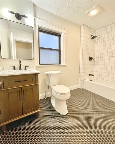 125 Wilmington Ave, Boston, MA 02124