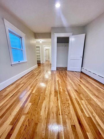 125 Wilmington Ave, Boston, MA 02124