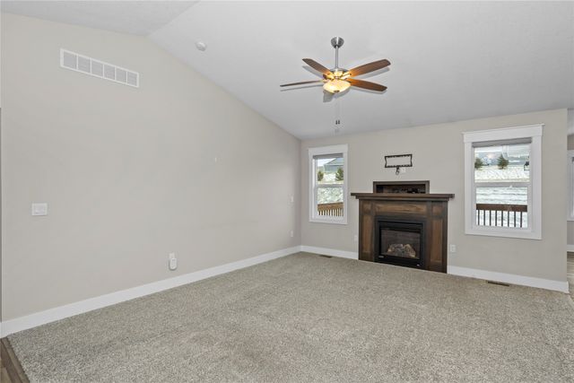 5413 NE Briarwood Drive, Ankeny, IA 50021