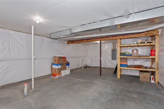 5413 NE Briarwood Drive, Ankeny, IA 50021