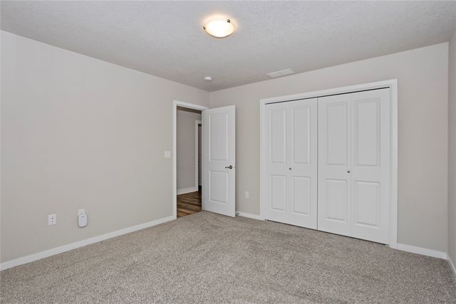 5413 NE Briarwood Drive, Ankeny, IA 50021