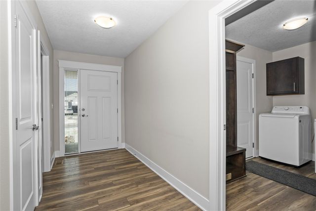 5413 NE Briarwood Drive, Ankeny, IA 50021