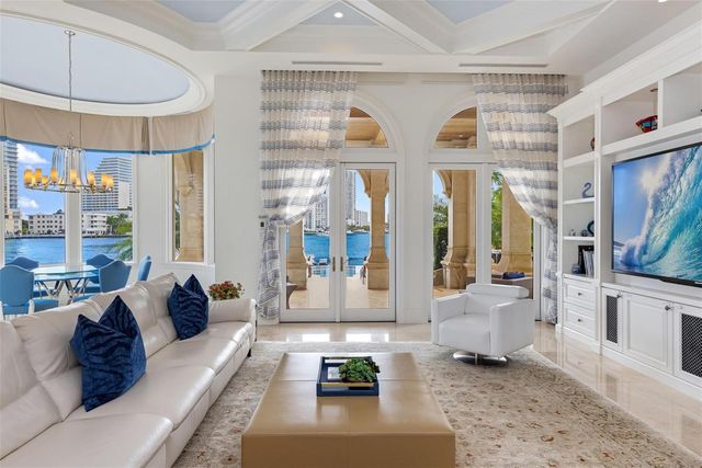 2716 Aqua Vista Boulevard, Fort Lauderdale, FL 33301