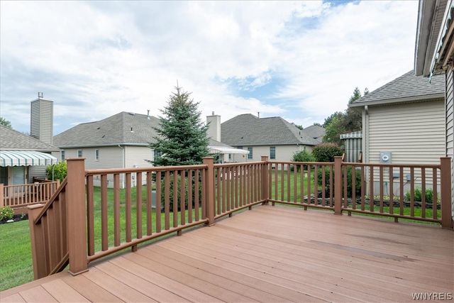 5543 Hemdale Dr Drive, Clarence, NY 14221