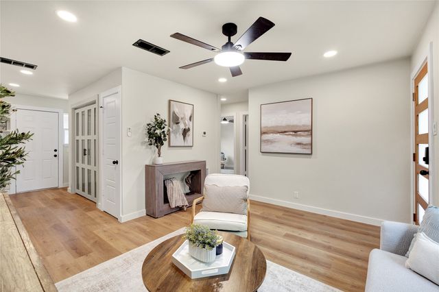 203 Broad Street, Mckinney, TX 75069